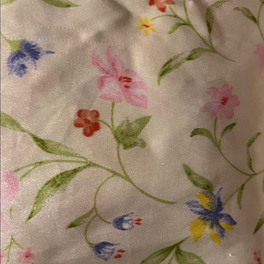 FINAL MARKDOWN PRICE! GREAT DEAL Vintage Whispers Floral Robe - Picture 10 of 10